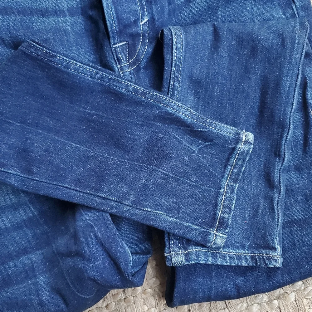 🆕️ We the Free People Ultra High Rise hi waisted Skinny jeans dark Button fly